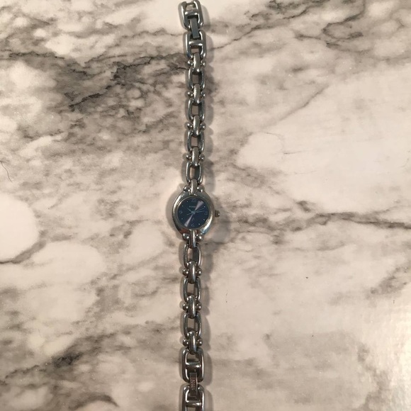 Womens Fossil F2 Watch - Picture 2 of 9